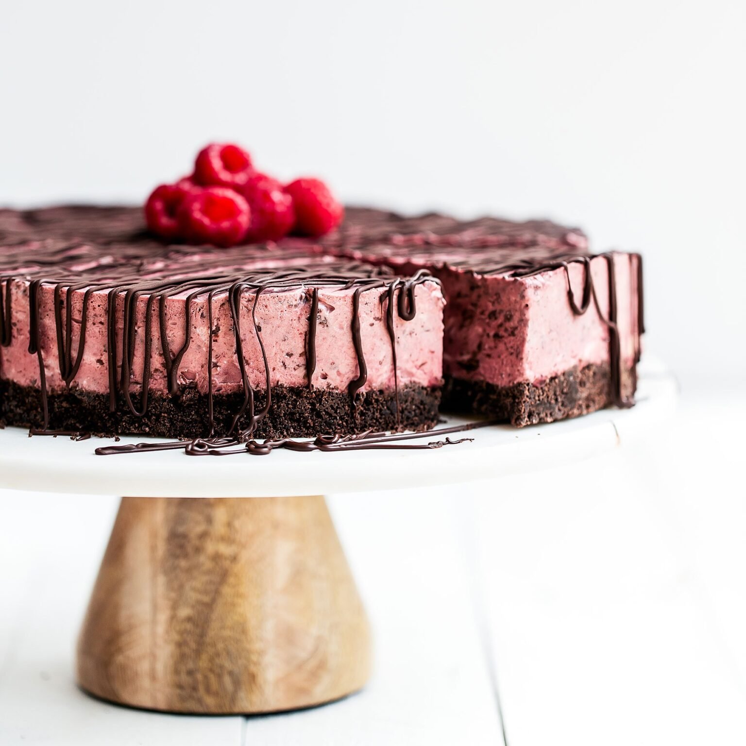 No Bake Frozen Chocolate Raspberry Pie Handle The Heat