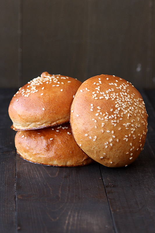 Whole Wheat Burger Buns from Handle the Heat