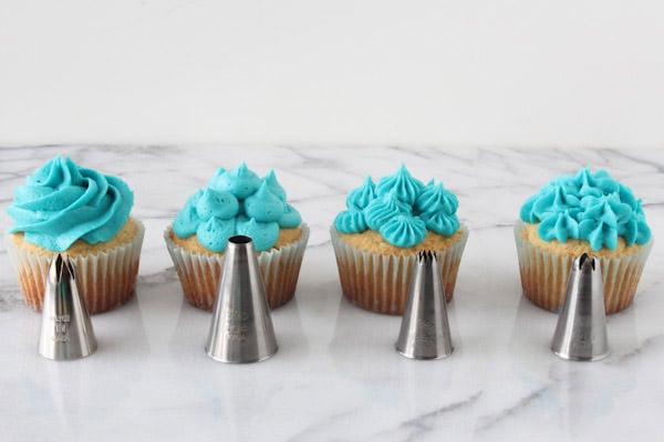 Cupcake Decorating Tips (and a video!) from HandletheHeat.com - shows what different frosting decorating tips look like and how to frost!