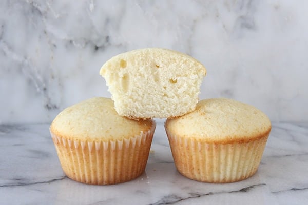 The Ultimate Cupcake Guide: Cake Flour