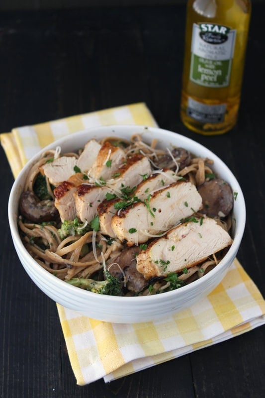 Light and Creamy Lemon Chicken Pasta