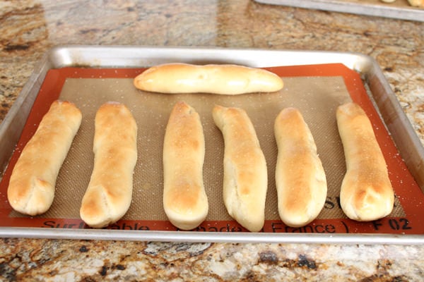 Homemade Olive Garden Breadstick Recipe with step-by-step photos.