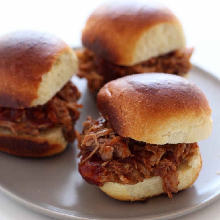 Slow Cooker Beer Pulled Pork