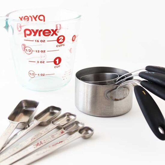 Are Liquid and Dry Measuring Cups the Same? - Pro-measures UK