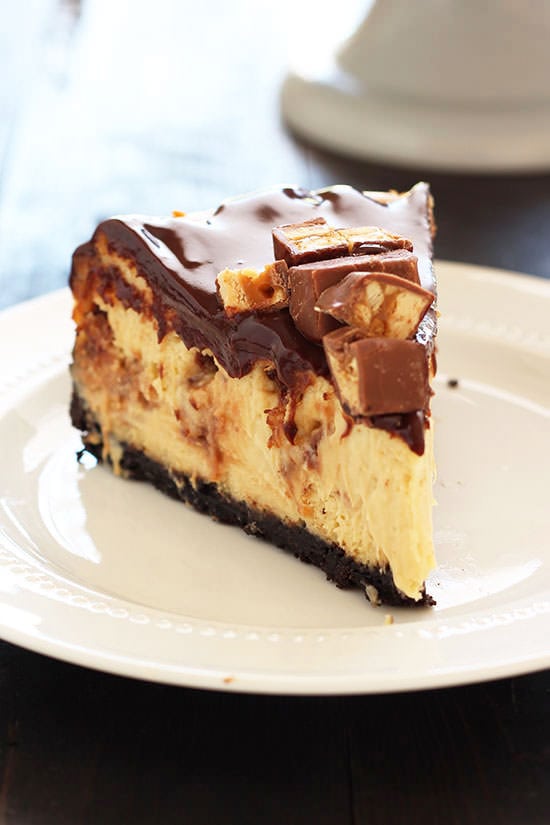 Snickers Cheesecake - Handle the Heat