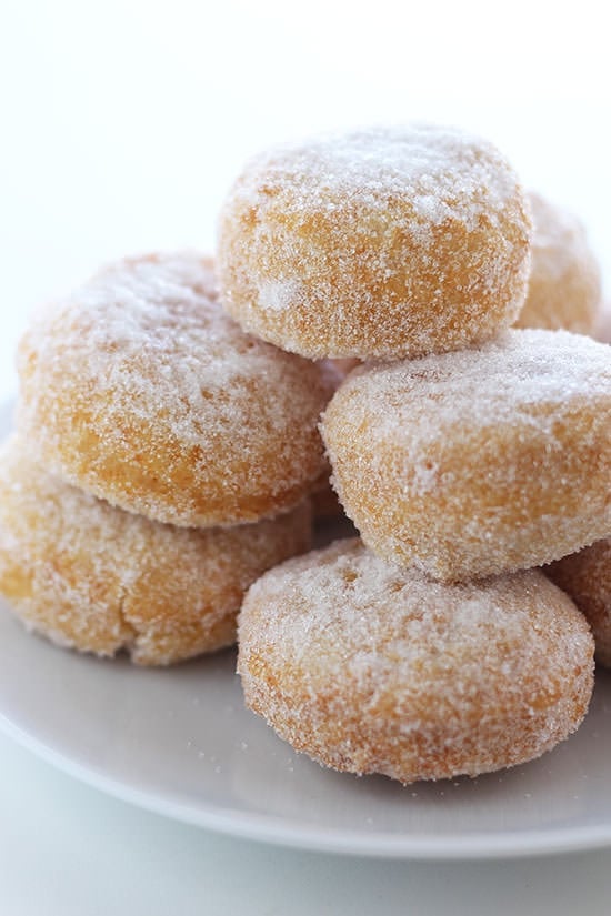 Homemade Chinese Doughnuts (like the ones from the buffet!) in less than 1 hour!!