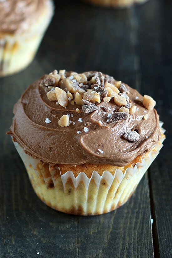 Does life get better than this?! Salted Caramel Toffee Cupcakes are the perfect salty sweet treat!