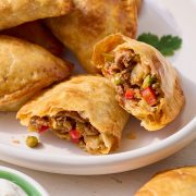 how to make beef empanadas on a plate