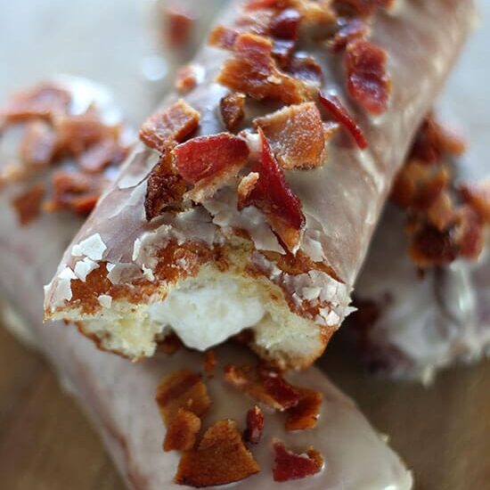 Holy YUM. Maple Bacon Bars with Bourbon Cream Filling... does life get better than this?!
