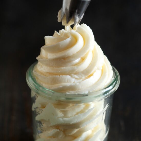 how to make swiss meringue buttercream