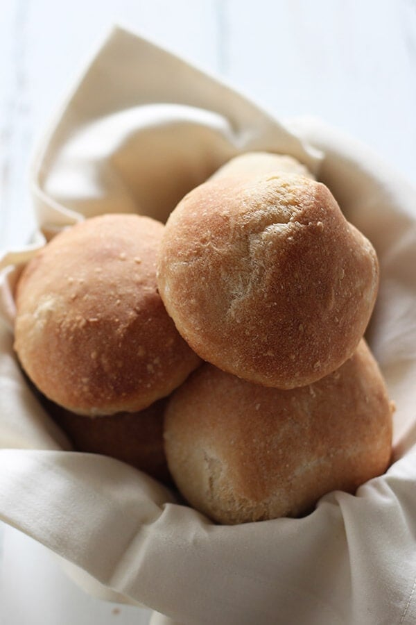 How to Make Crusty Bread Rolls