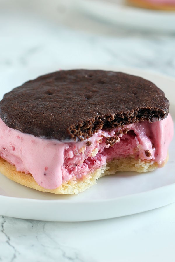Made from scratch! How adorable are these Neapolitan Ice Cream sandwiches with fresh strawberry ice cream?!