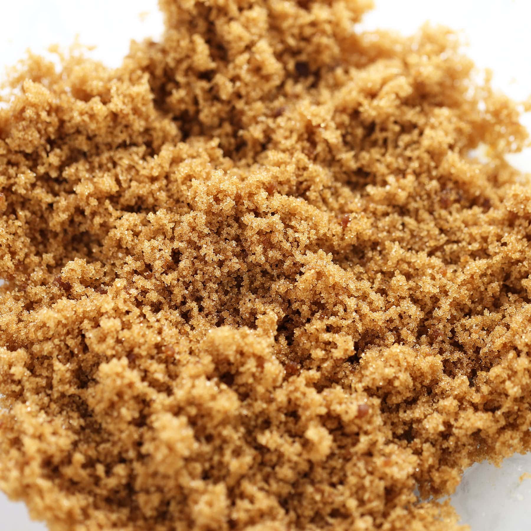 Learn How to Make Brown Sugar in less than 5 minutes and my trick for keeping it perfectly soft and lump-free. Plus some interesting science tips about brown sugar in baking!