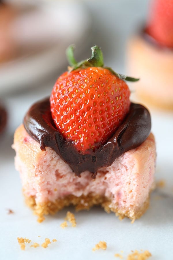 Perfect Valentine's Day recipe!! I brought these into work and everyone LOVED them! Chocolate Strawberry Mini Cheesecakes mm mmm