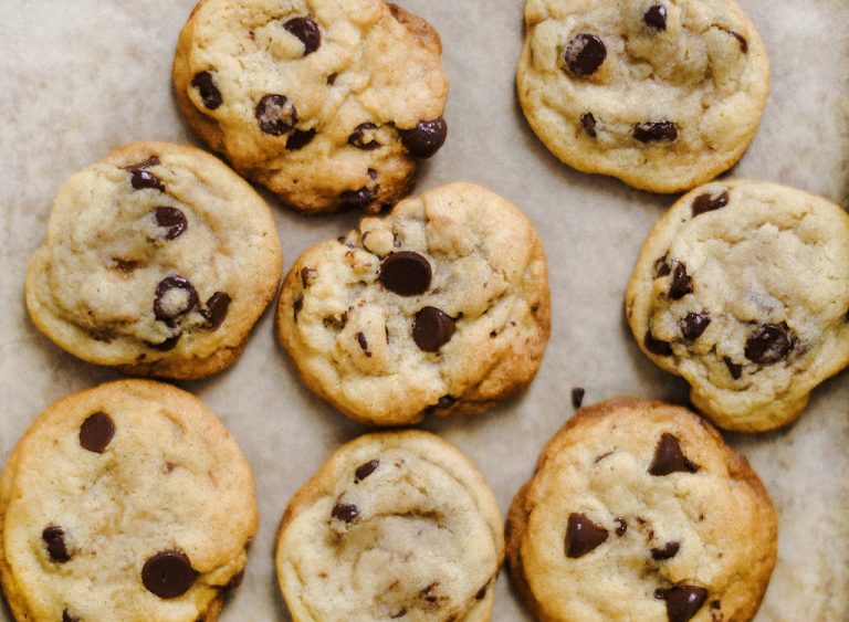 Coconut Oil Chocolate Chip Cookies Handle the Heat