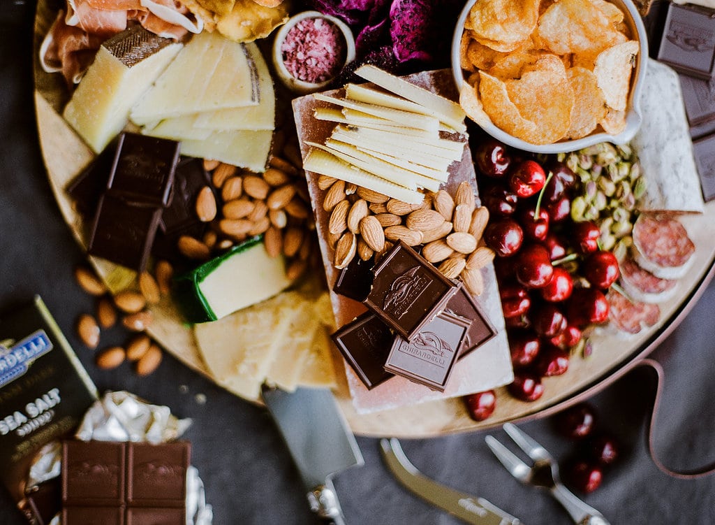 How to put together the Ultimate Father’s Day Snack board <em>and</em> how to turn it into a gift package to show the most important men in your life you love them.