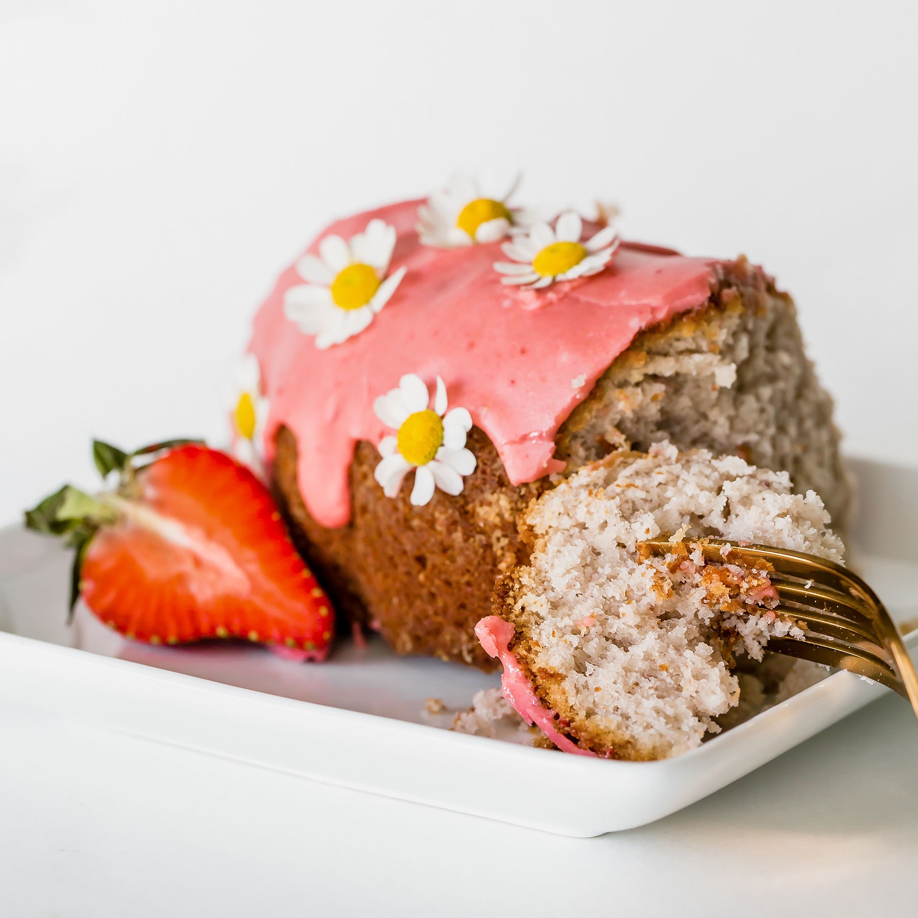 Strawberry Bundt Cake