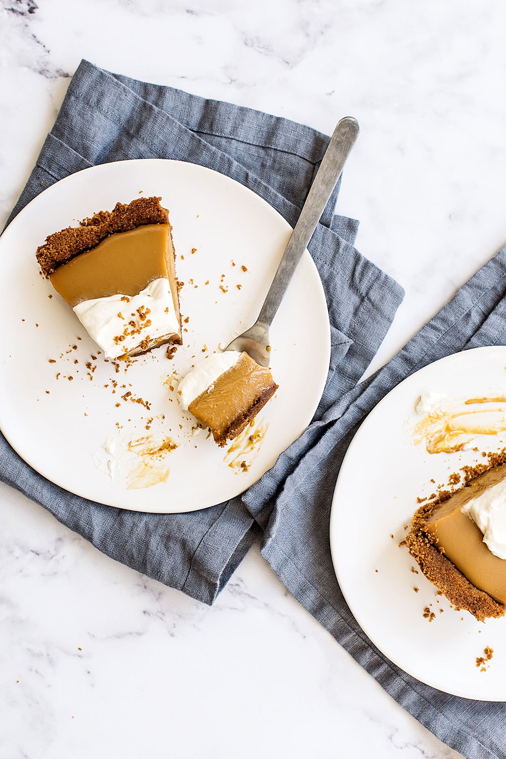 Homemade Butterscotch Pudding Pie - no pastry involved! Perfect for Thanksgiving.
