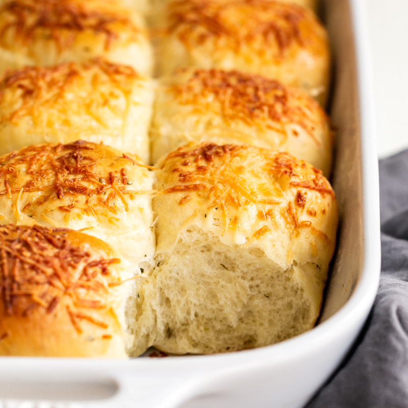 Garlic, Herb, and Cheese Bread Rolls