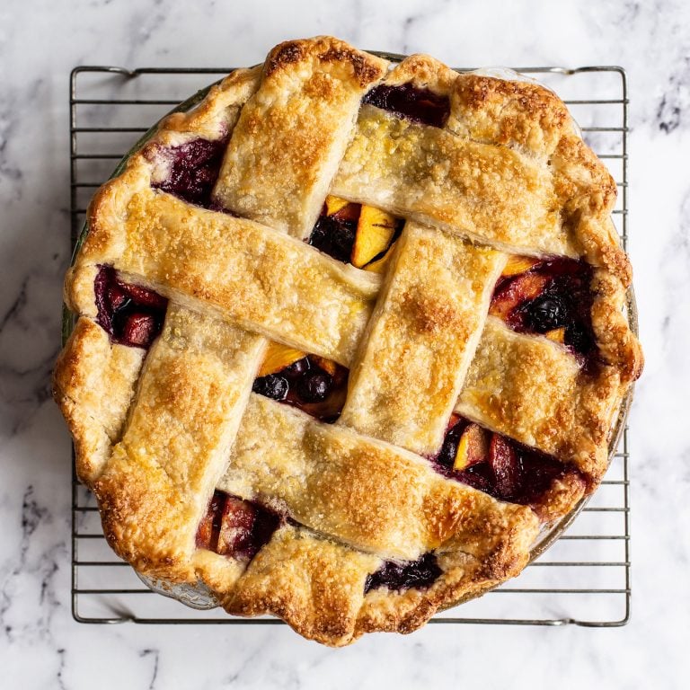 peach blueberry pie