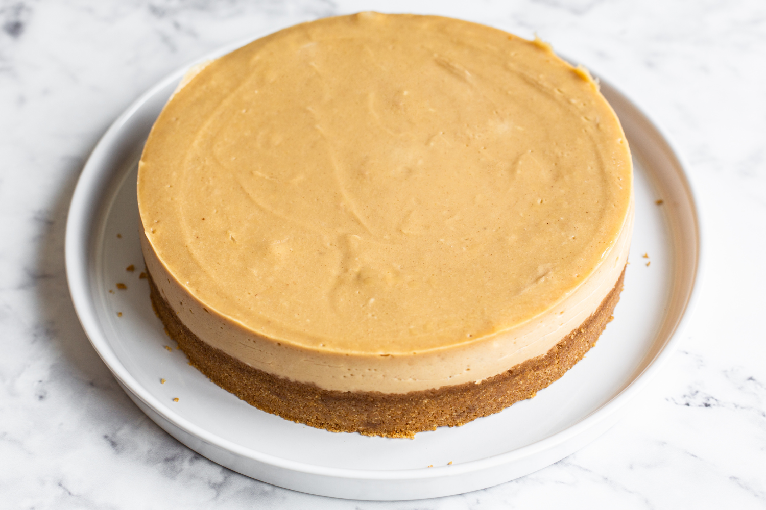the whole Ultimate Peanut Butter Cheesecake, perfectly flat and no cracks in sight!