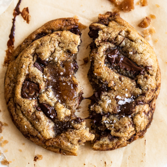 perfectly thick, chewy browned butter toffee chocolate chip cookie