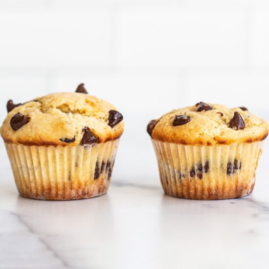 comparison of tall vs flat bakery style muffins