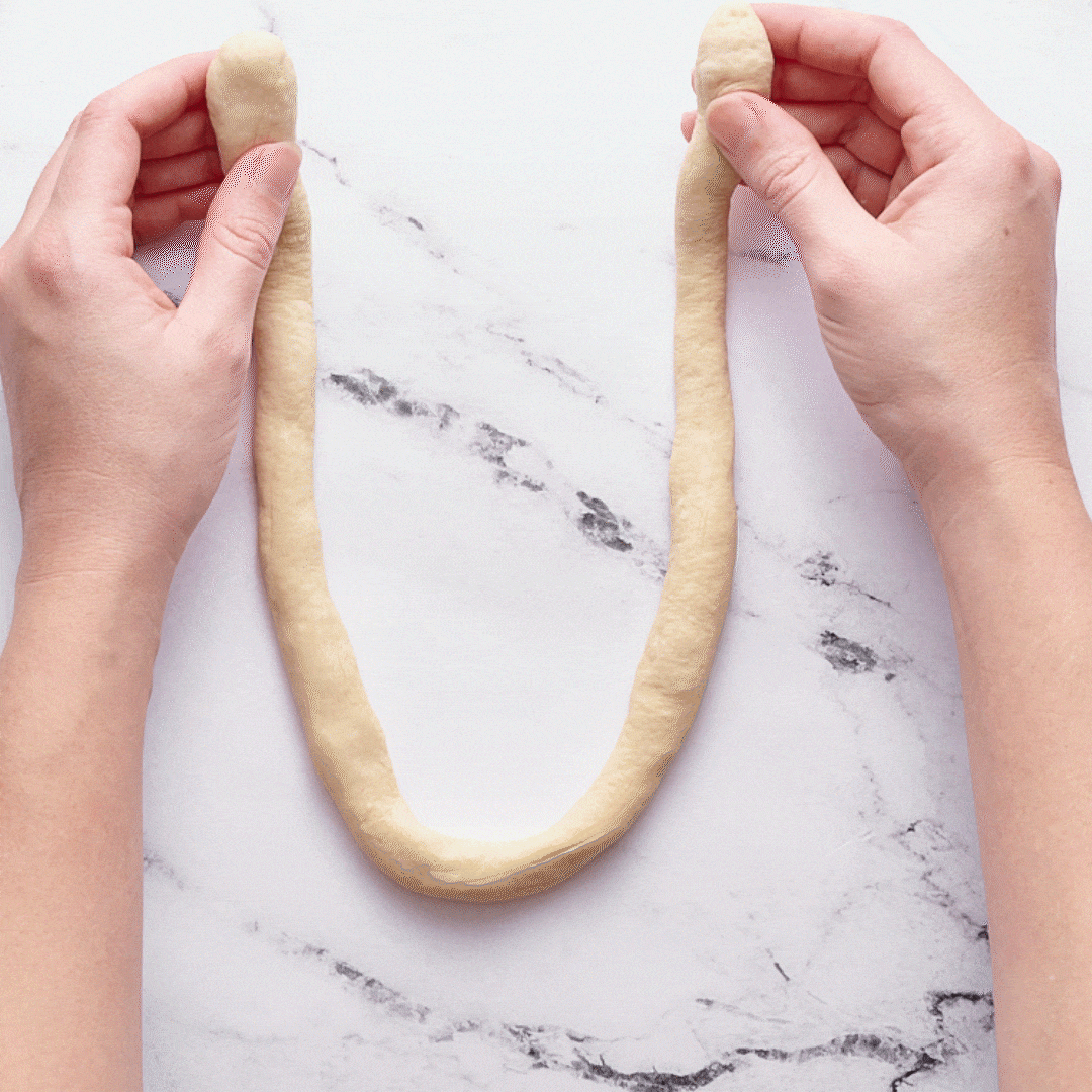 how to shape a soft pretzel