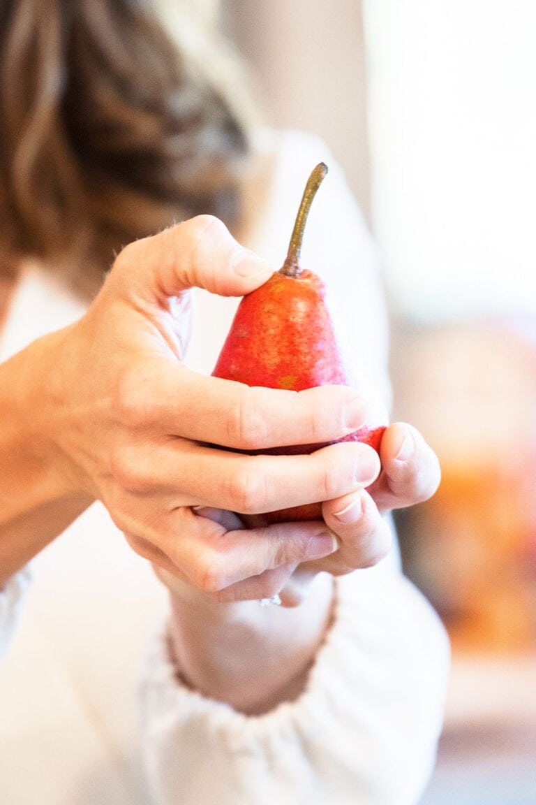 How to Tell if a Pear is Ripe Handle the Heat