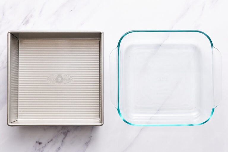 Glass vs. Metal Baking Pans Which Is Better? Handle the Heat