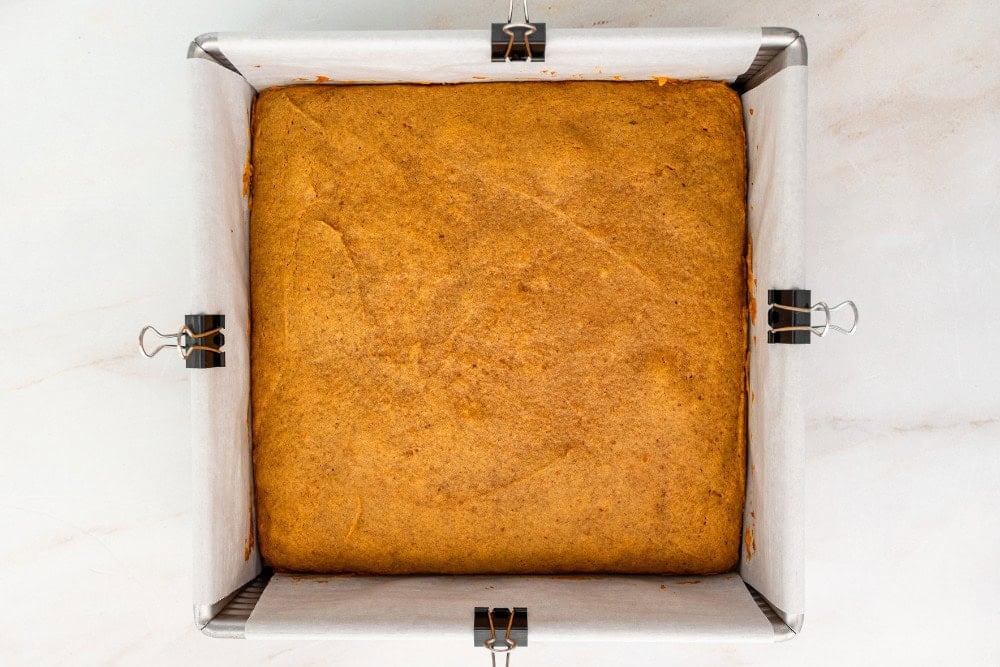 baked pumpkin bars in square pan