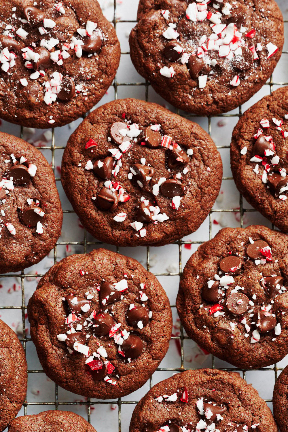 mint chocolate cookies on a cooling rack.