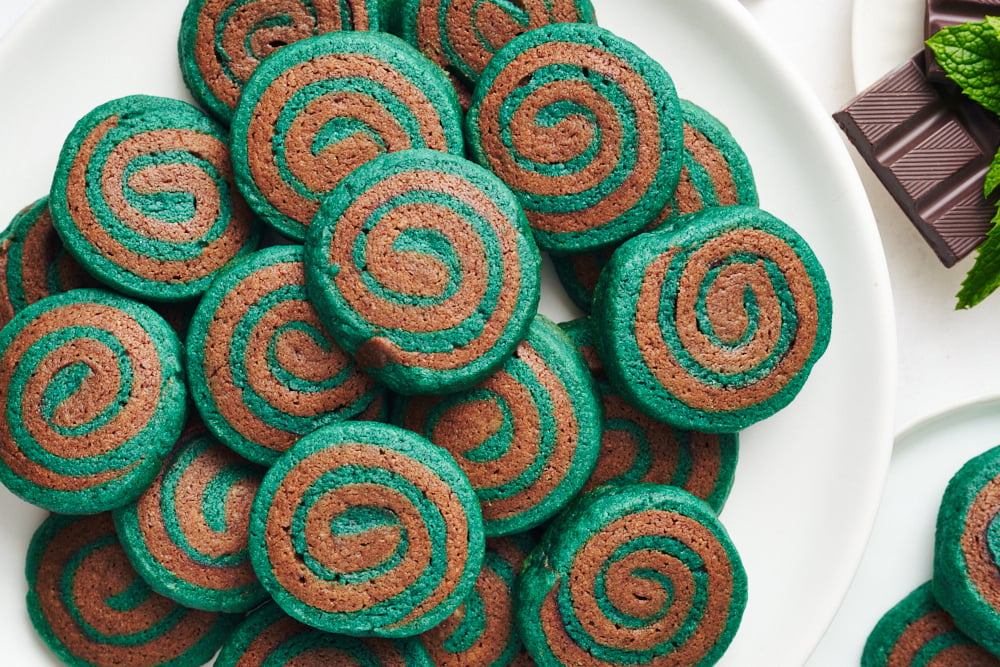 cookies on a white plate, ready to serve.